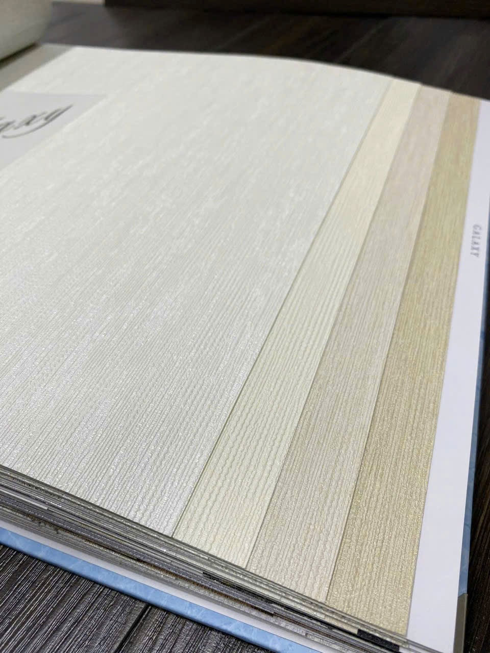 Giấy dán tường Hàn Quốc mẫu 6